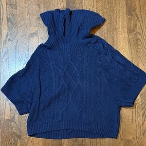 White House Black Market Navy Blue Women's Sweater